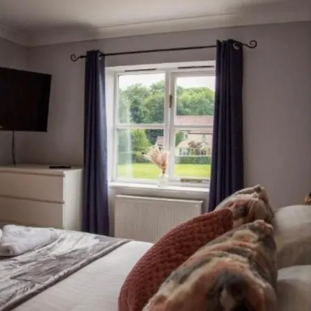 Oak House - Sleeps 10 With Bar & Games Reighton