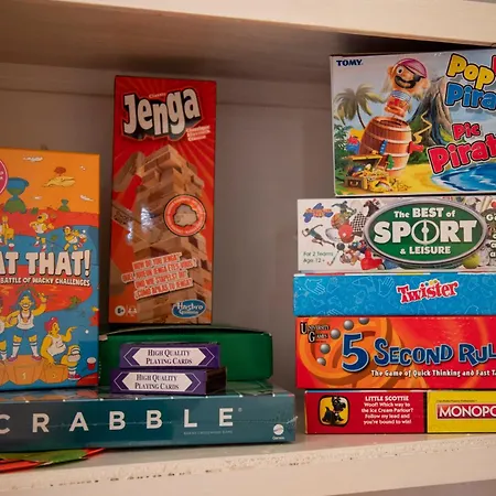 別荘 Oak House - Sleeps 10 With Bar & Games