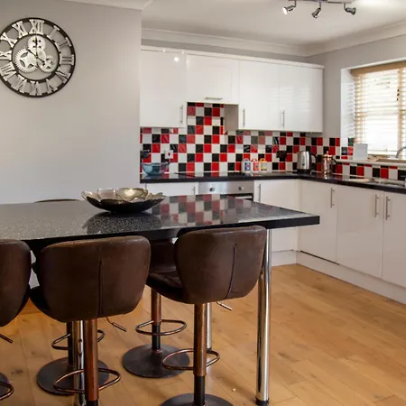 Holiday home Oak House - Sleeps 10 With Bar & Games Reighton