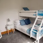 Oak House - Sleeps 10 With Bar & Games Reighton